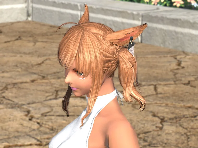 Lakeland Earring of Fending