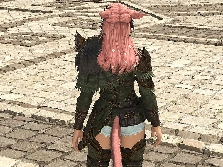 Quetzalli Jacket of Aiming - Image